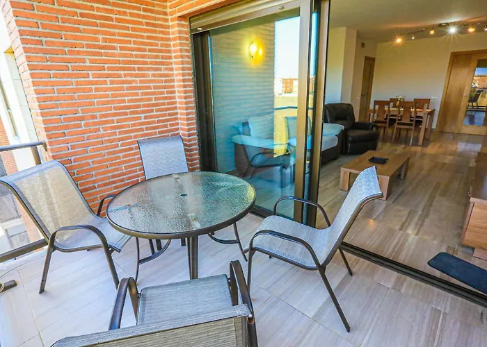Litoral Costa Dorada - Esquirol Only Families Apartment