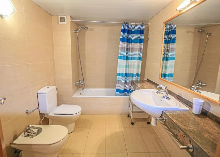 Litoral Costa Dorada - Esquirol Only Families Apartment *